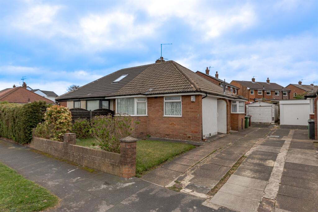 Main image of property: Grove Farm Crescent, Cookrige