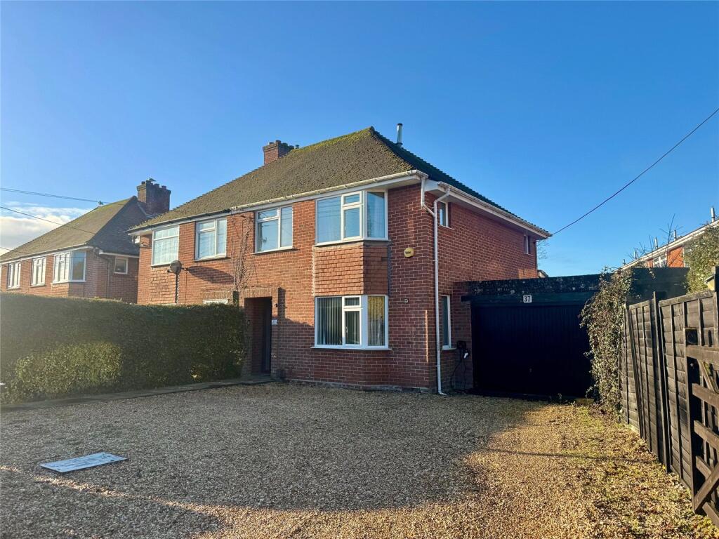 Main image of property: Vincent Road, New Milton, Hampshire, BH25
