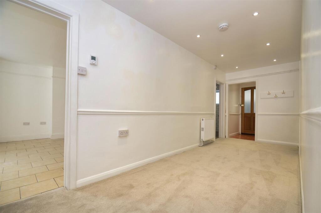 Apartment in Ryde, Isle of Wight - View 5