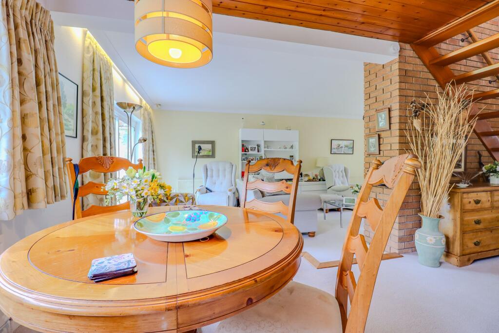 Towers Drive, Kirby Muxloe, LE9 photo 3