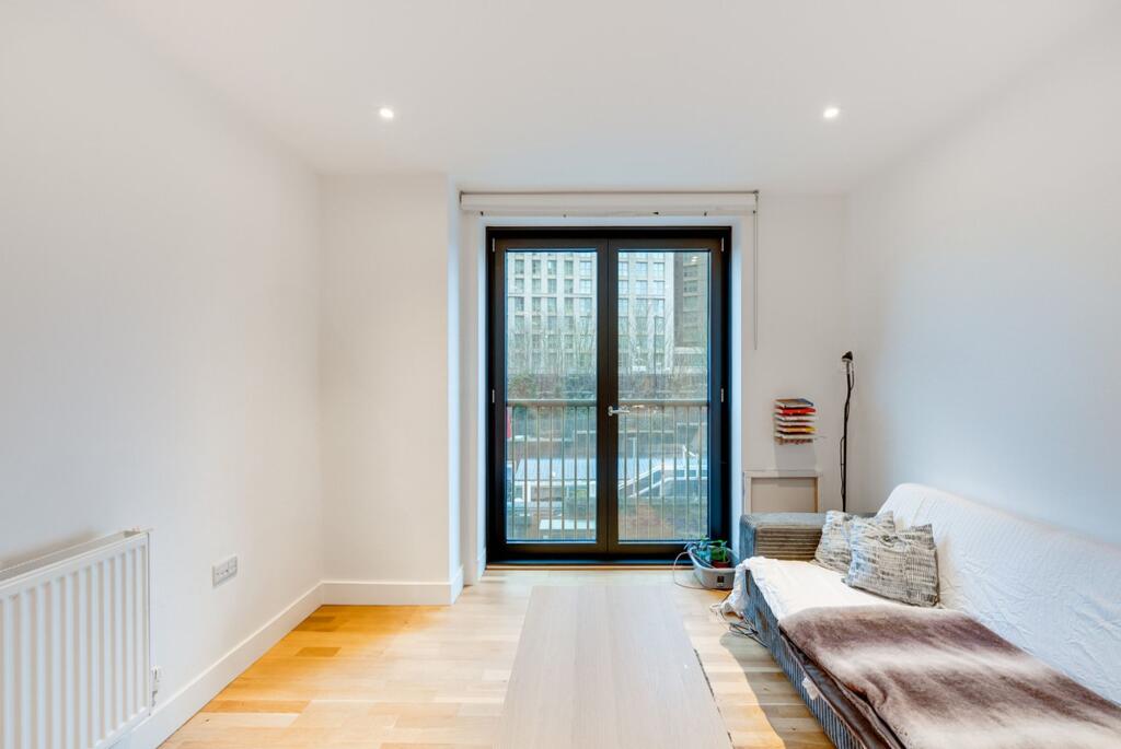 Apartment in London - View 3