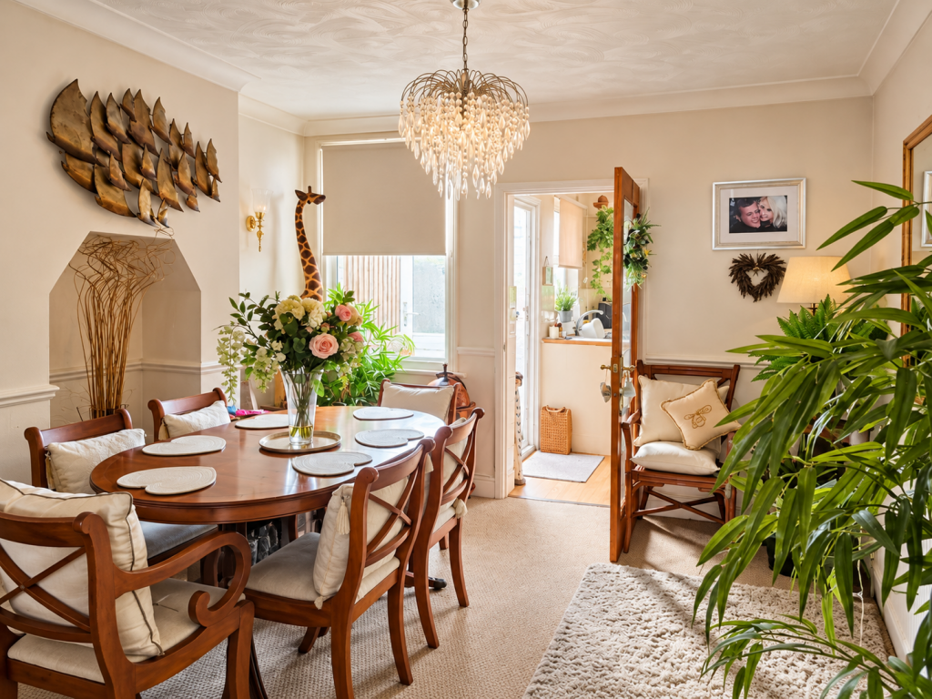 House in Dartford - View 5