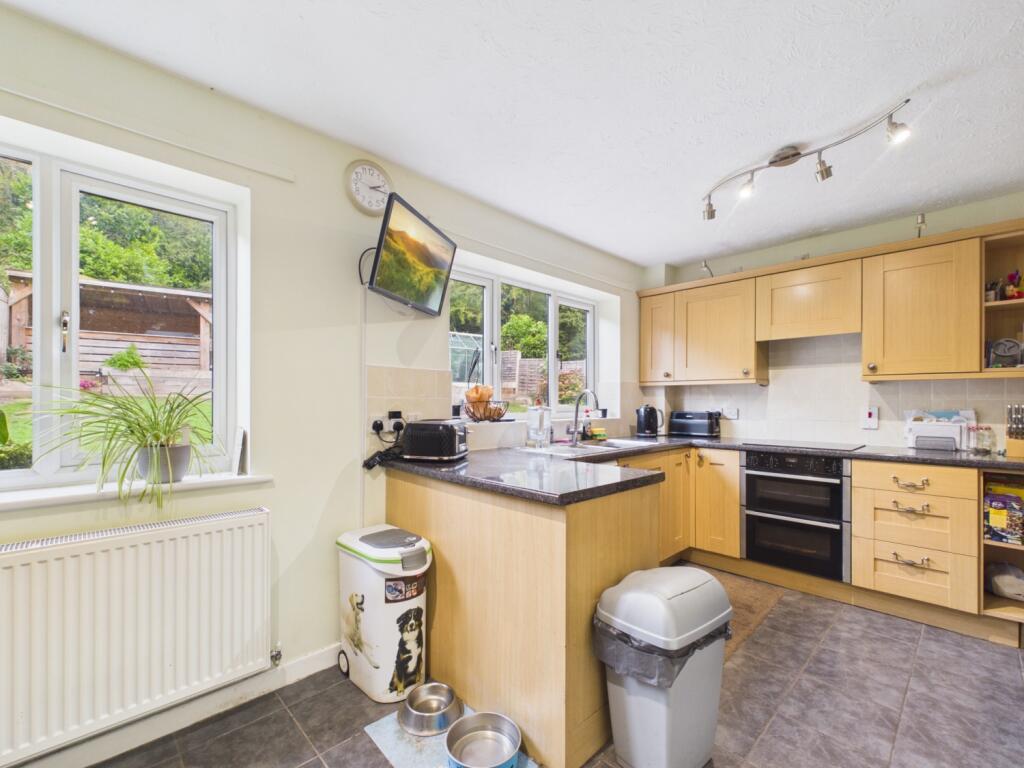 House in Dawley, Hinkshay, Great Dawley - View 5