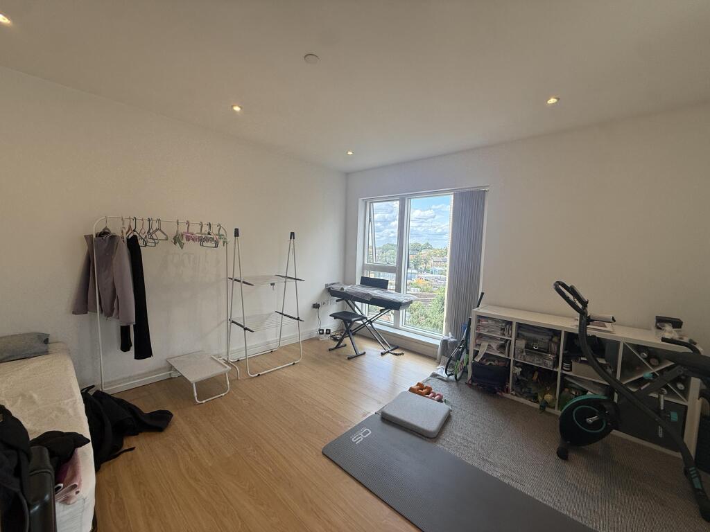 Apartment in London - View 3