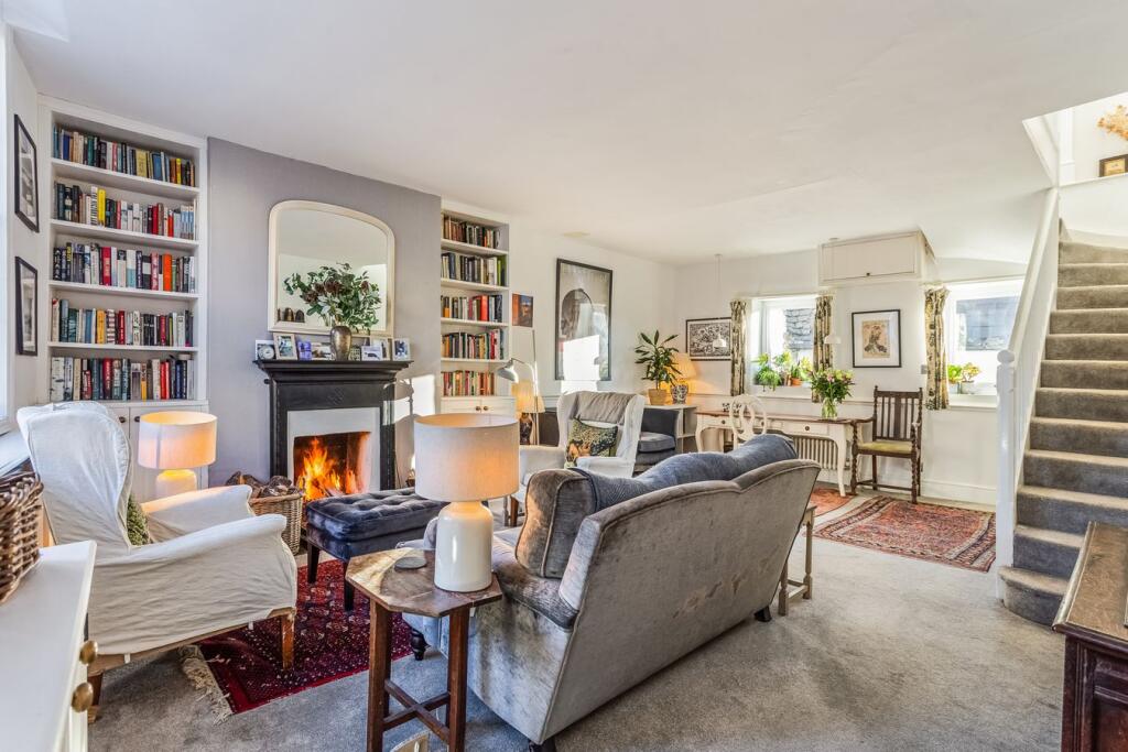 Main image of property: Middle Street, Stroud, GL5
