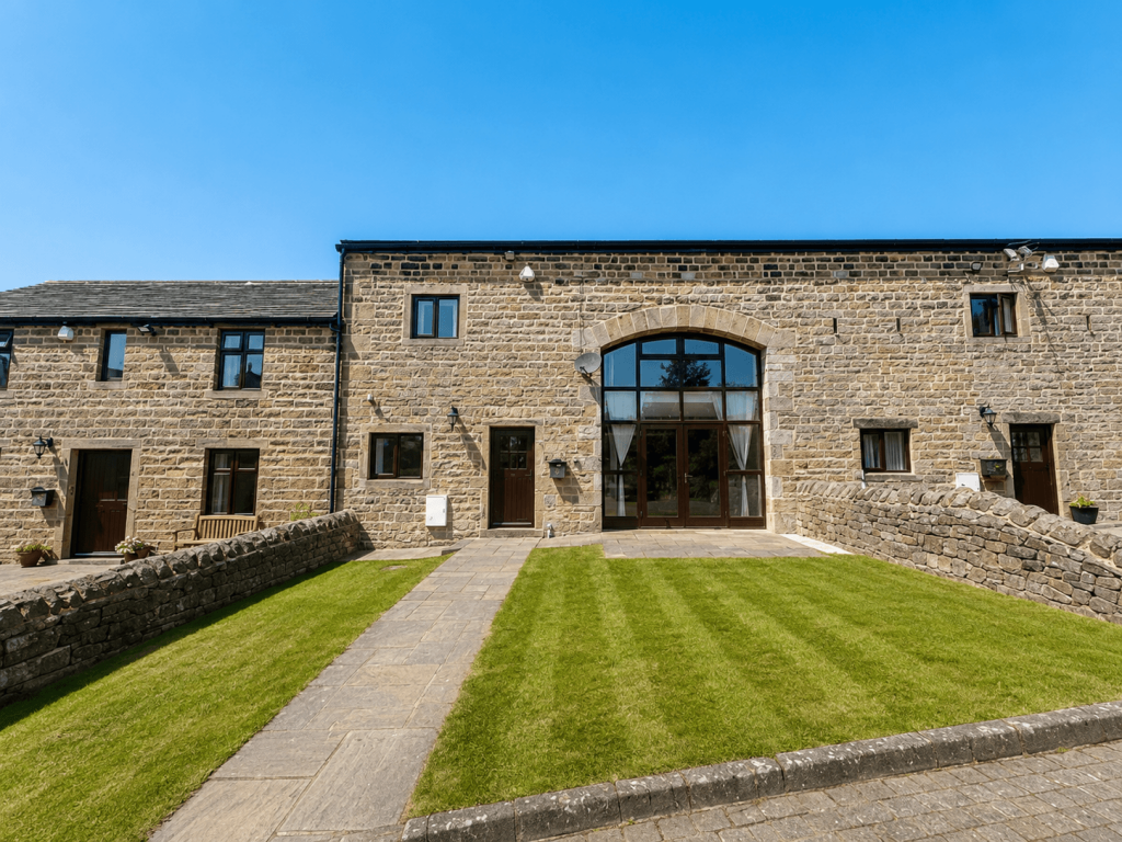 Main image of property: 2 Manor Farm, Askwith, Nr Otley, LS21 2JQ