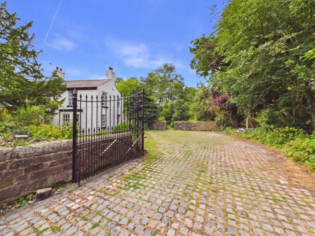 Ashton Cottage, Whinfield Lane, Ashton-on-Ribble, Preston - View 3