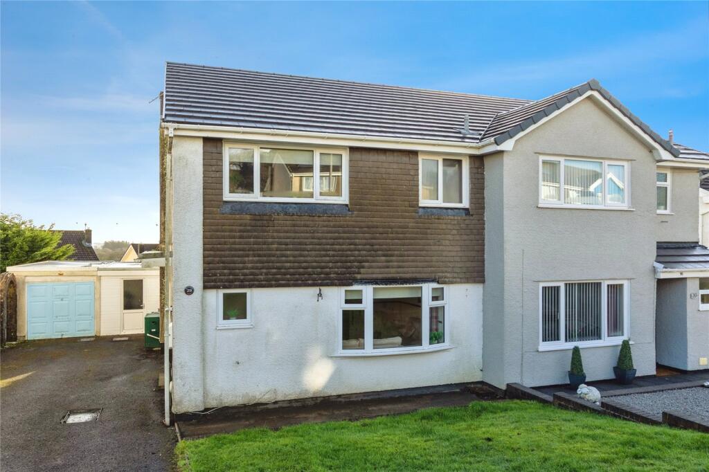 Main image of property: Erw Non, Llannon, Llanelli, Carmarthenshire, SA14