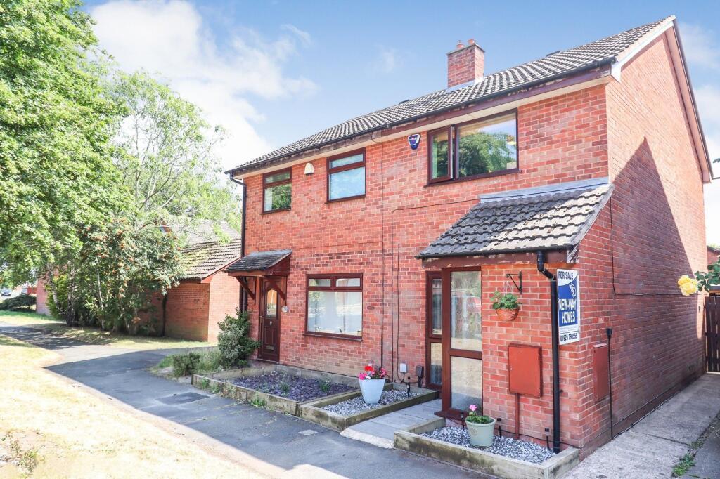 Main image of property: Ventnor Close, Warrington