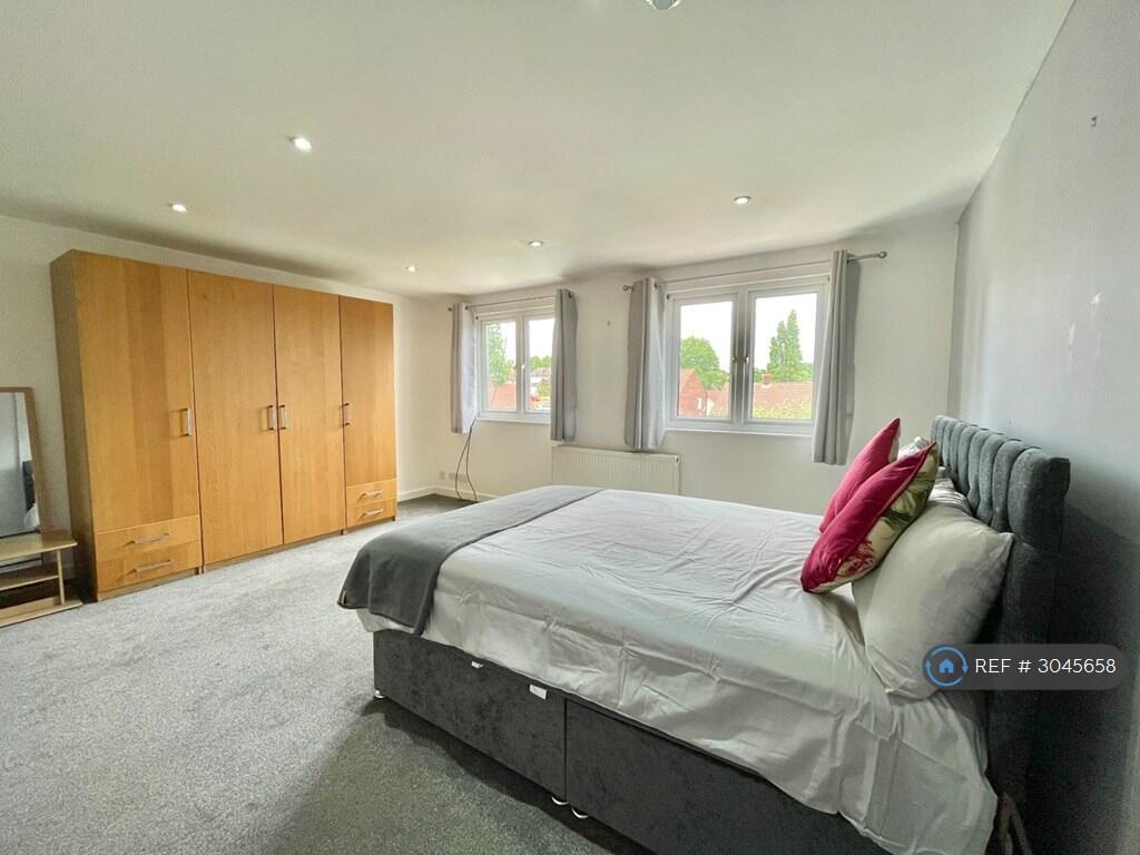 House in Sheffield - View 3