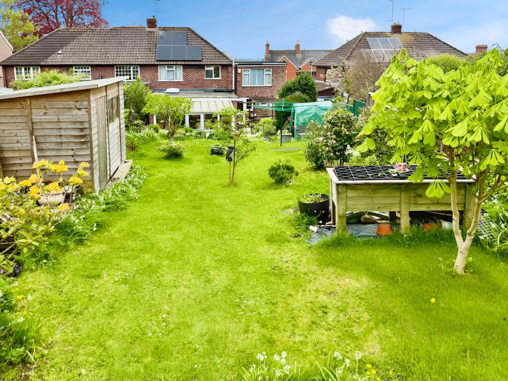 House in Glastonbury, Somerset - View 6