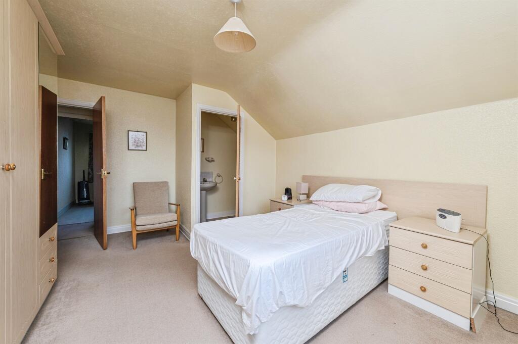 Additional image 8 of Brearcliffe Drive, Bradford