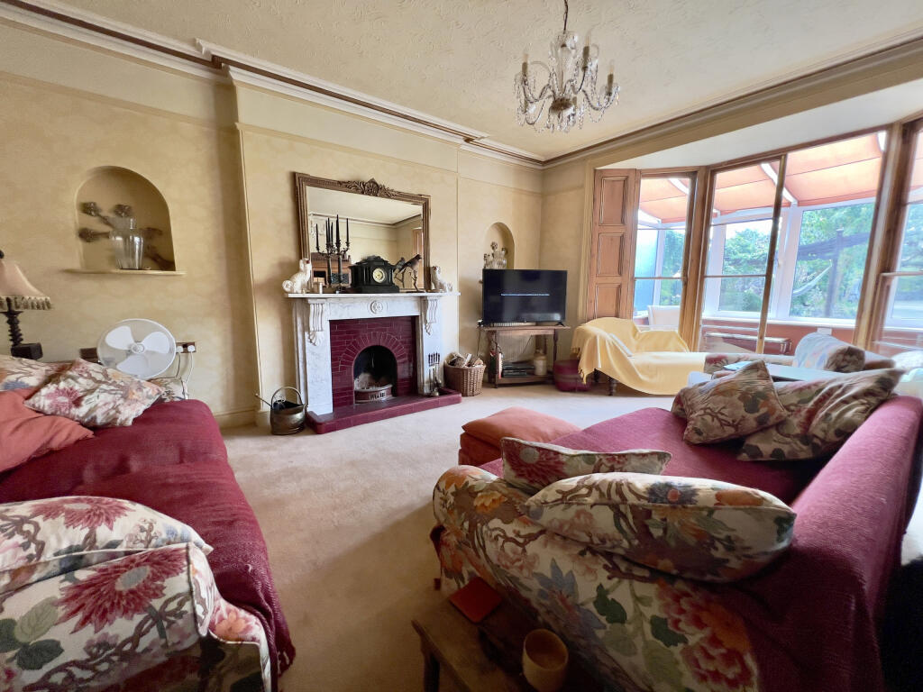 House in Bridgwater, Wembdon Rise, Wembdon - View 5