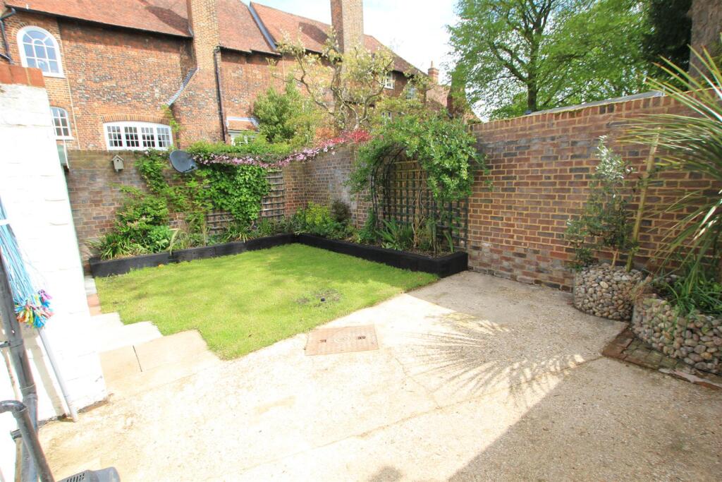 Property photo 10