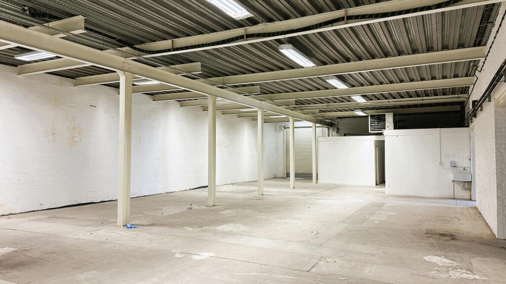 2026 03 16 - 9 Fishers Industrial Estate, Wiggenhall Road, Watford WD18 - Internal 4.JPEG
