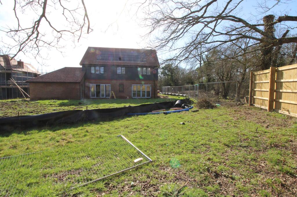 Birdcage Lane, Goddards Green, BN6 photo 5