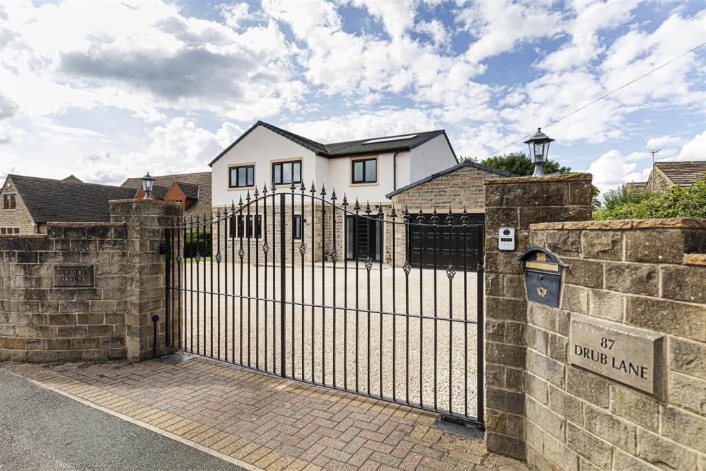 Main image of property: Drub Lane, Drub, Cleckheaton
