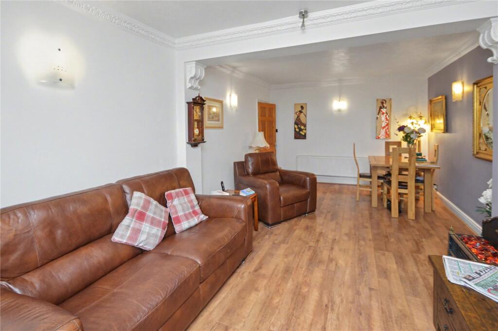 Ring Road, Middleton, Leeds, West Yorkshire - View 3