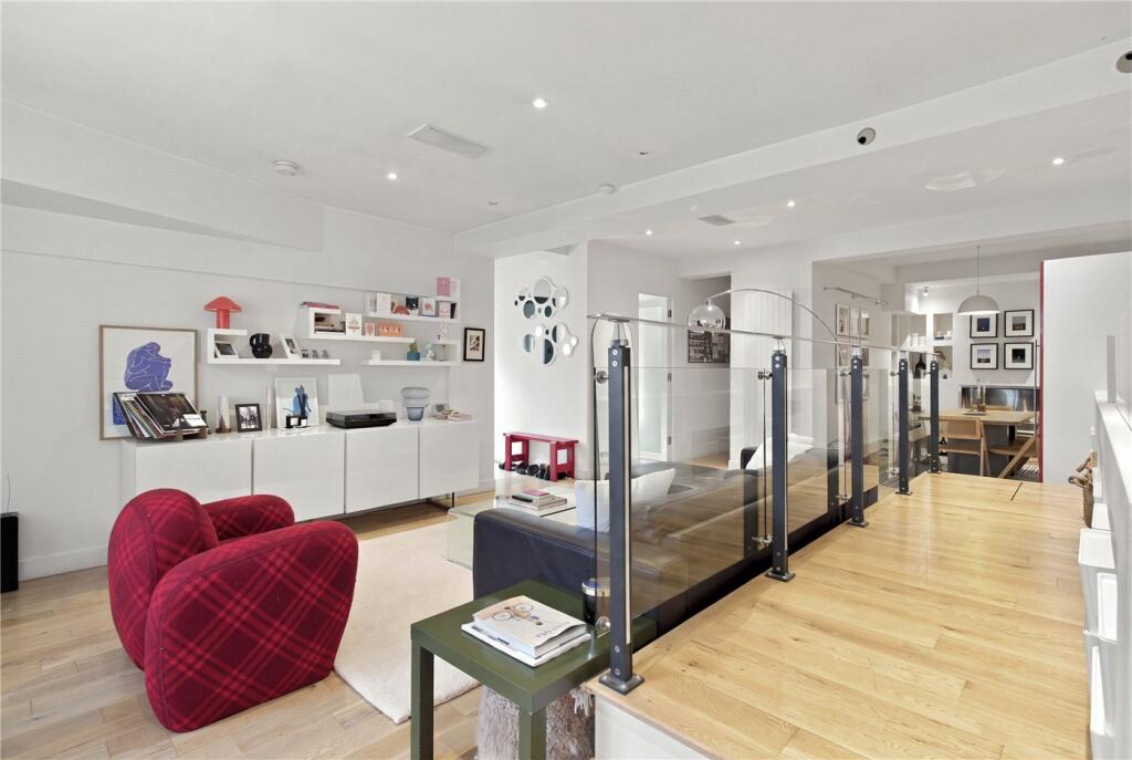 Main image of property: Florence Street, London, N1