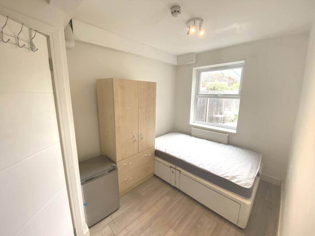 Main image of property: Leavesden Road, Watford