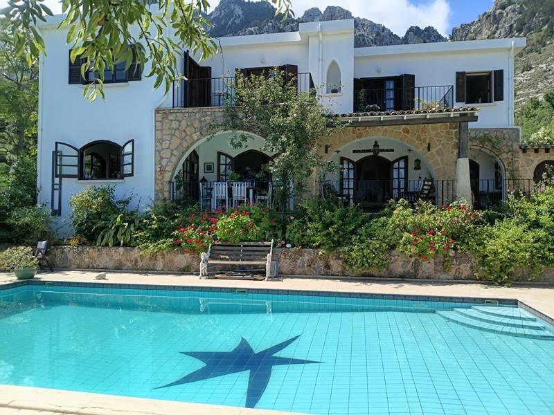 Main image of property: Karsiyaka, Girne