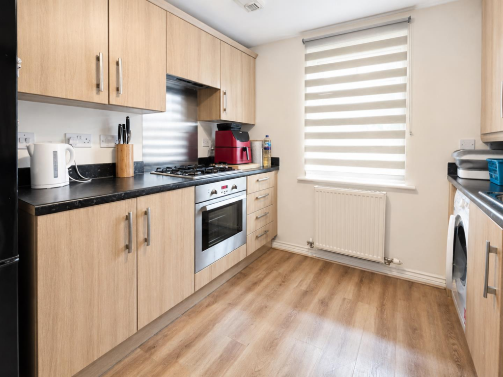 Turners Gardens, Wootton, Northampton - More