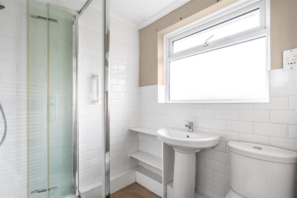 House in Cherwell, Glory Farm, Bicester - View 4