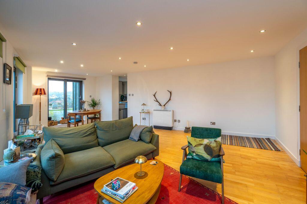 Apartment in Edinburgh - View 3