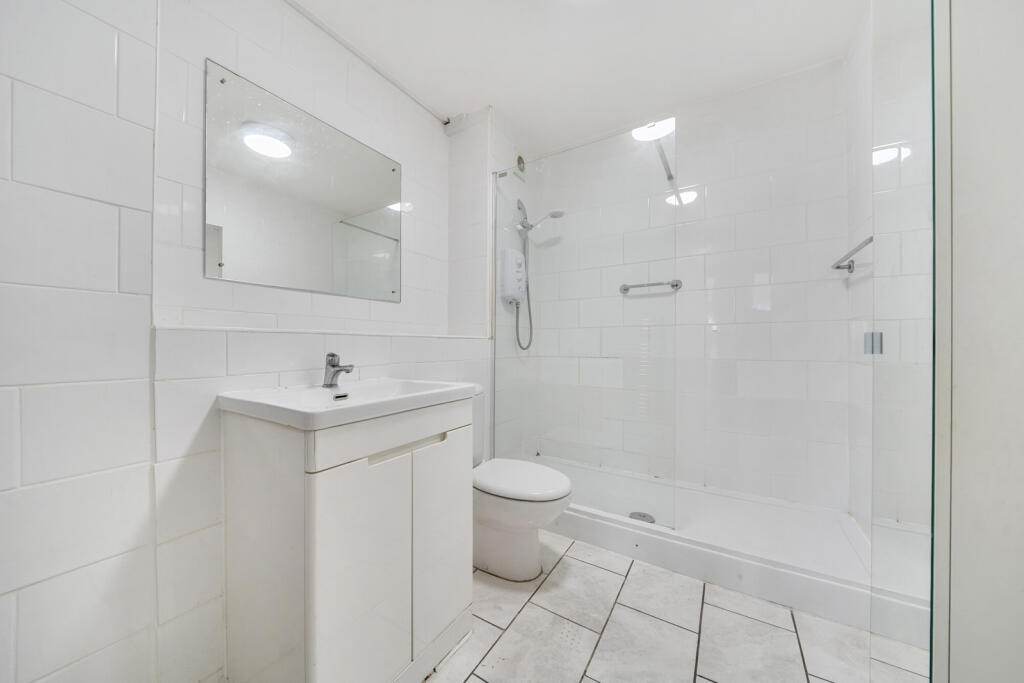 Apartment in London, Royal Borough of Greenwich - View 3