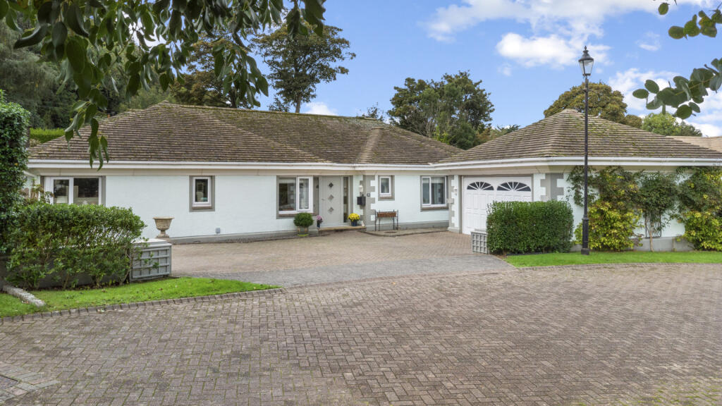 Main image of property: 18 Queens Valley, Ramsey, IM8 1NG
