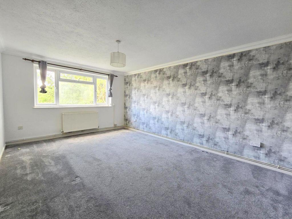 Apartment in London - View 3