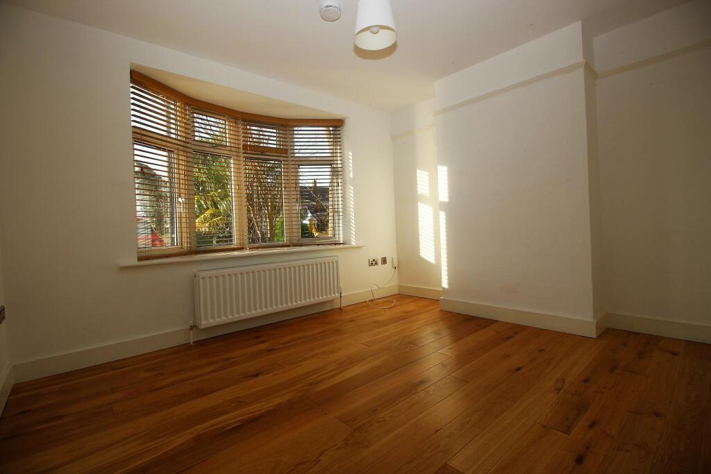 Apartment in Cambridge - View 4