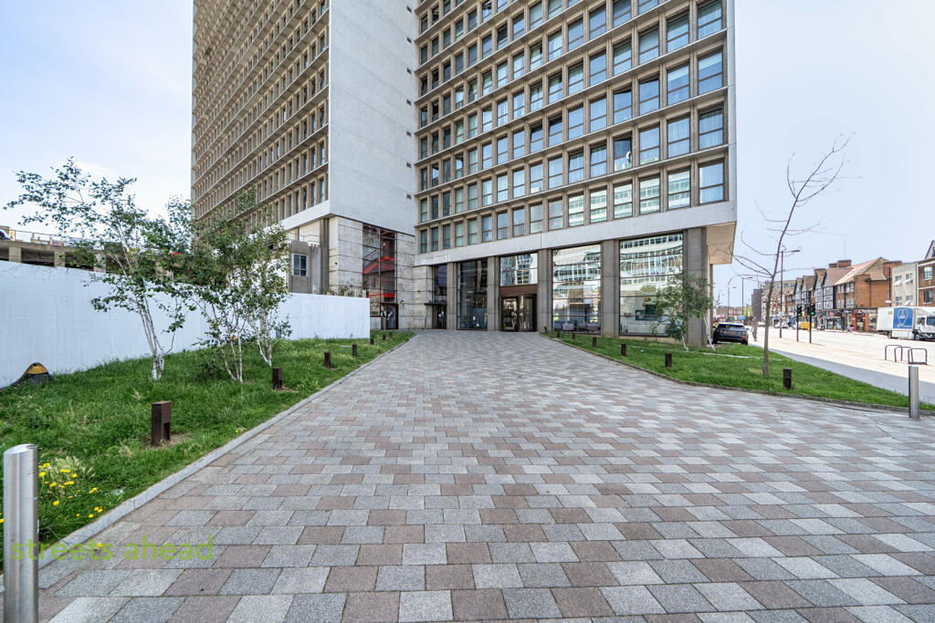 Main image of property: High Street, Croydon, CR0