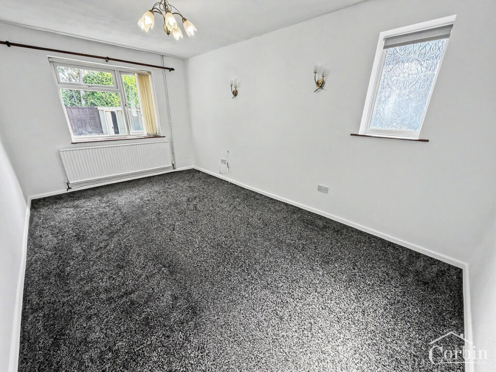 House in Kinson, Ensbury, Bournemouth - View 3