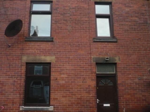 Main image of property: Purlwell Lane, Batley , Dewsbury