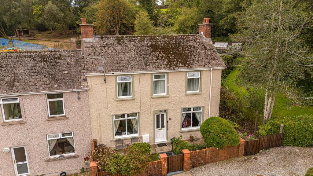 Main image of property: Danylan, Aberkenfig, CF32