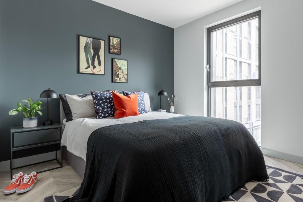 Main image of property: 216 Rosewood