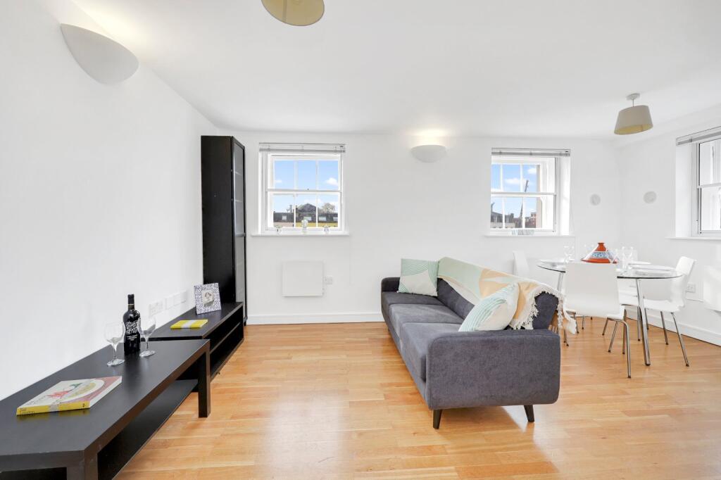 Main image of property: York Way, N1