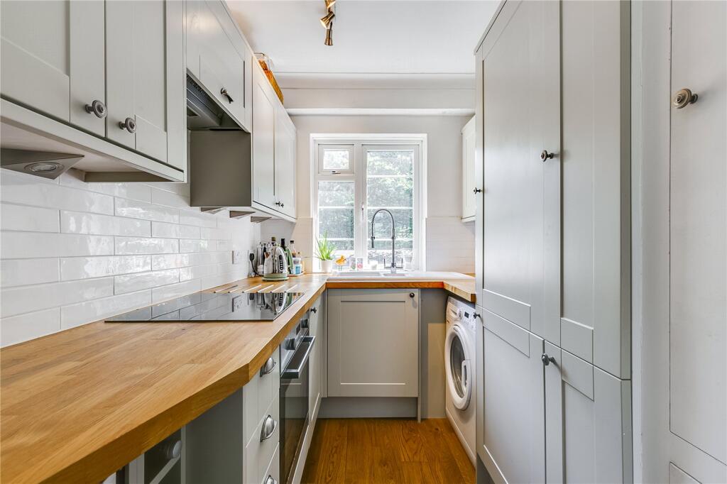 Main image of property: Chiswick Village,
Chiswick Village, W4