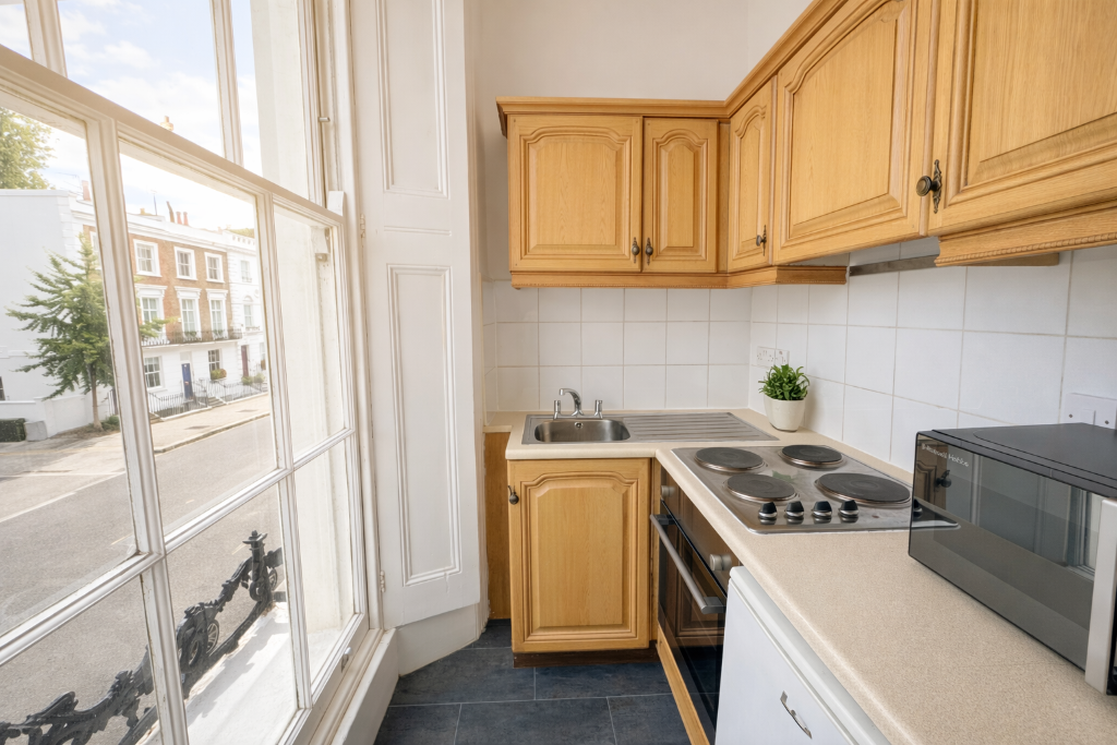 Studio flat for rent