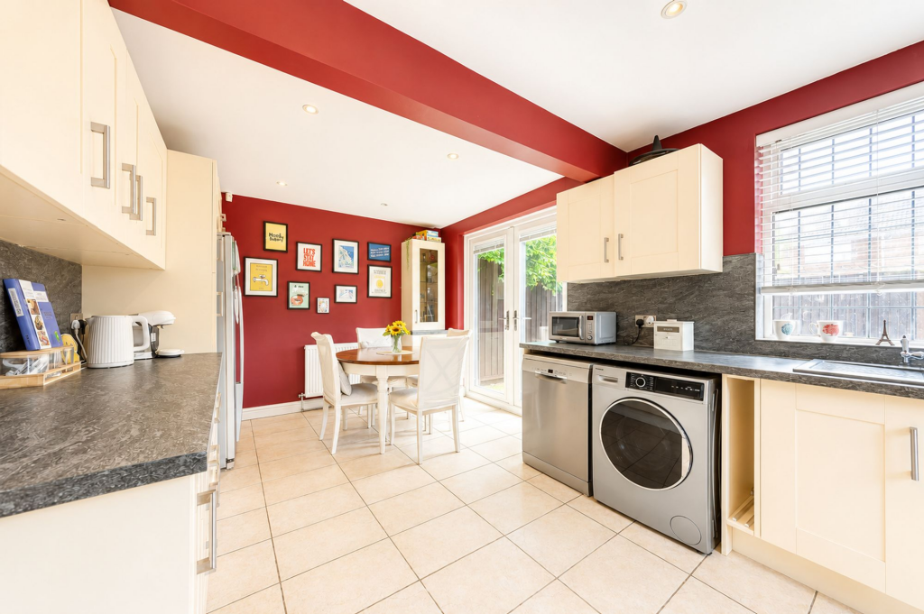 Taunton Way, Grimsby, DN33 - View 4