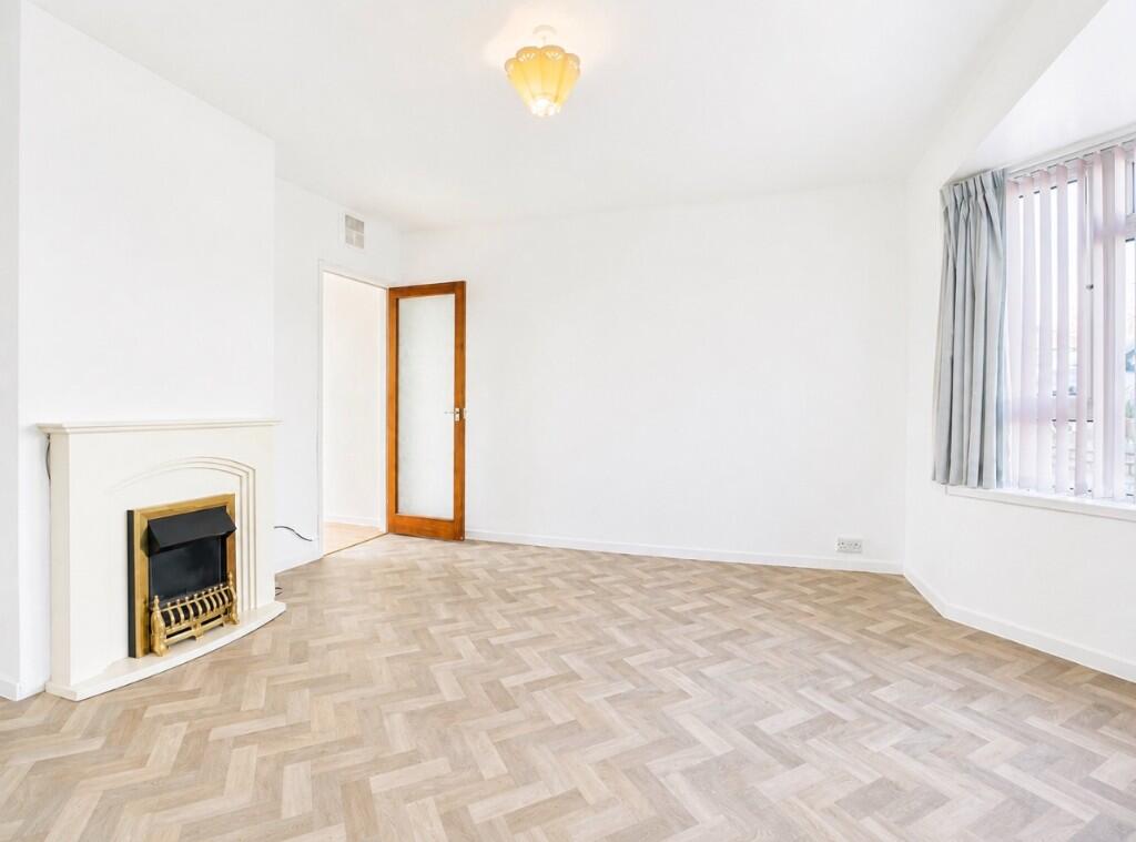 House in West Suffolk, Newmarket - View 4