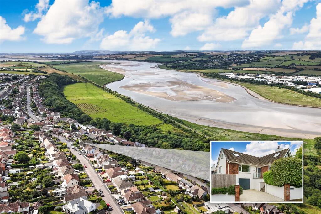 4-bed detached on Cleave Road, Sticklepath, Barnstaple, £450,000