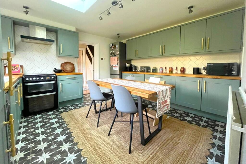 Main image of property: Heath Lane, Farnham, Surrey, GU9