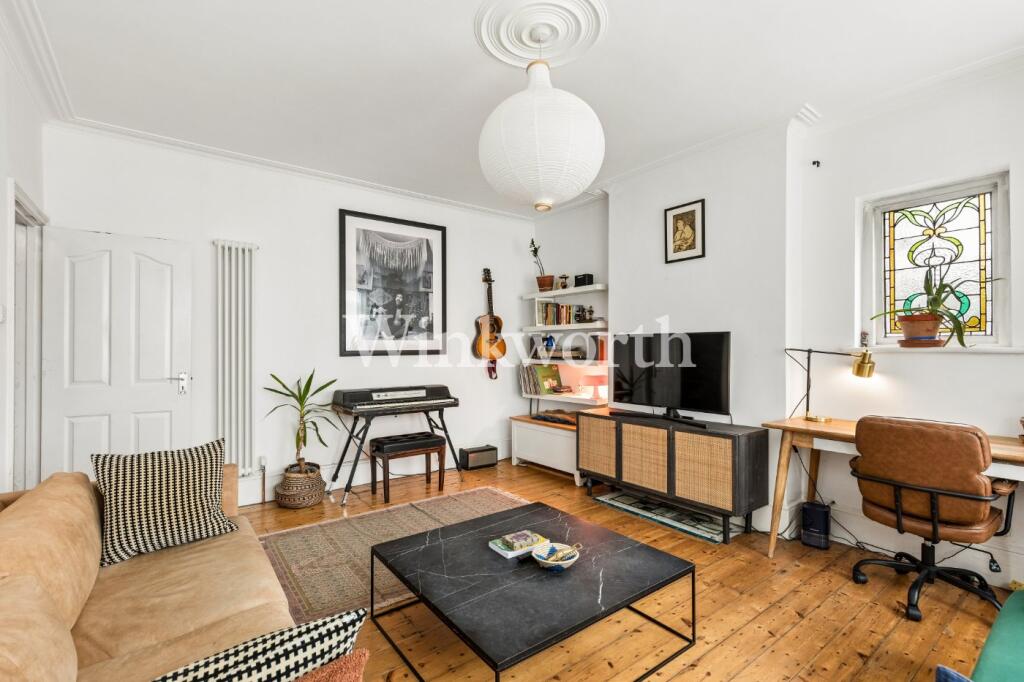 Apartment in London - View 3