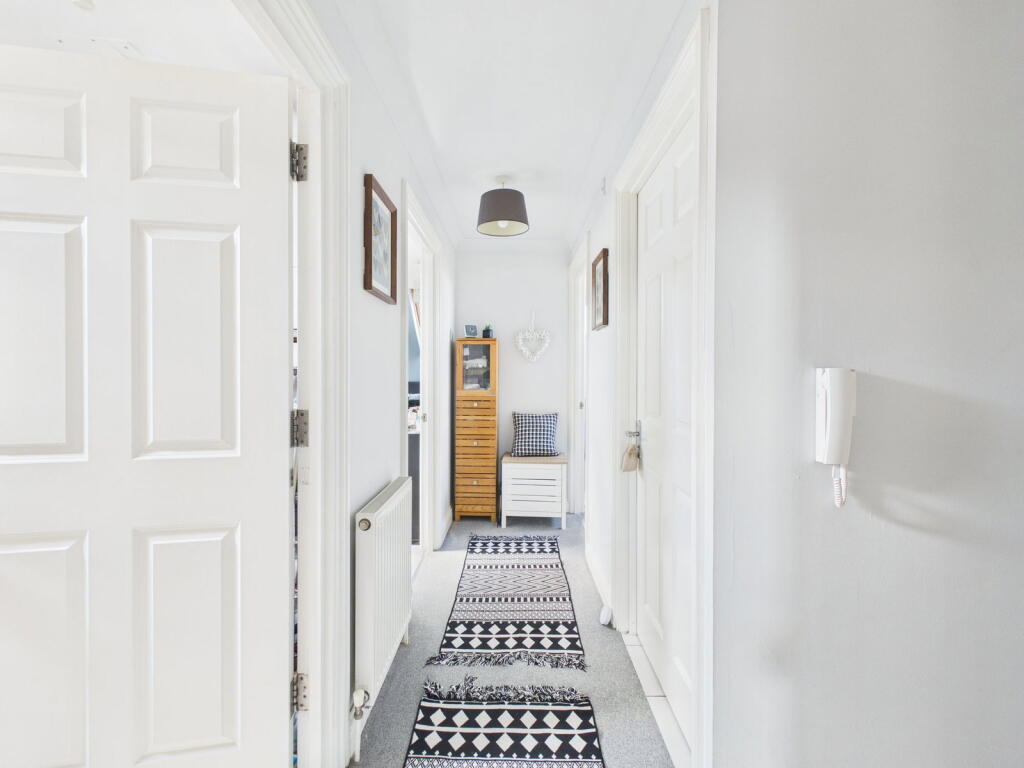 Pavilion Road, Worthing, West Sussex, BN14 7EF - View 5