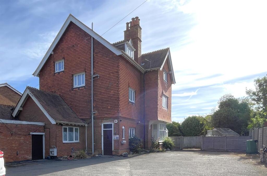 Main image of property: North Upton Lane, Barnwood, Gloucester