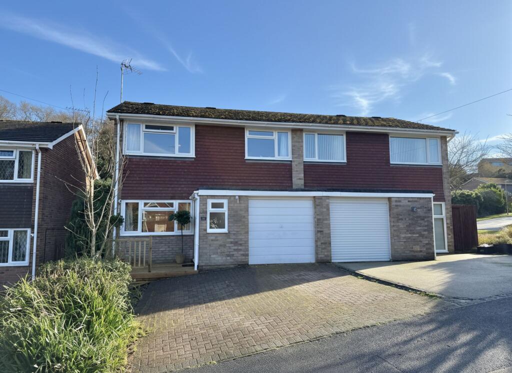 Main image of property: Frayslea, Dibden Purlieu, SO45