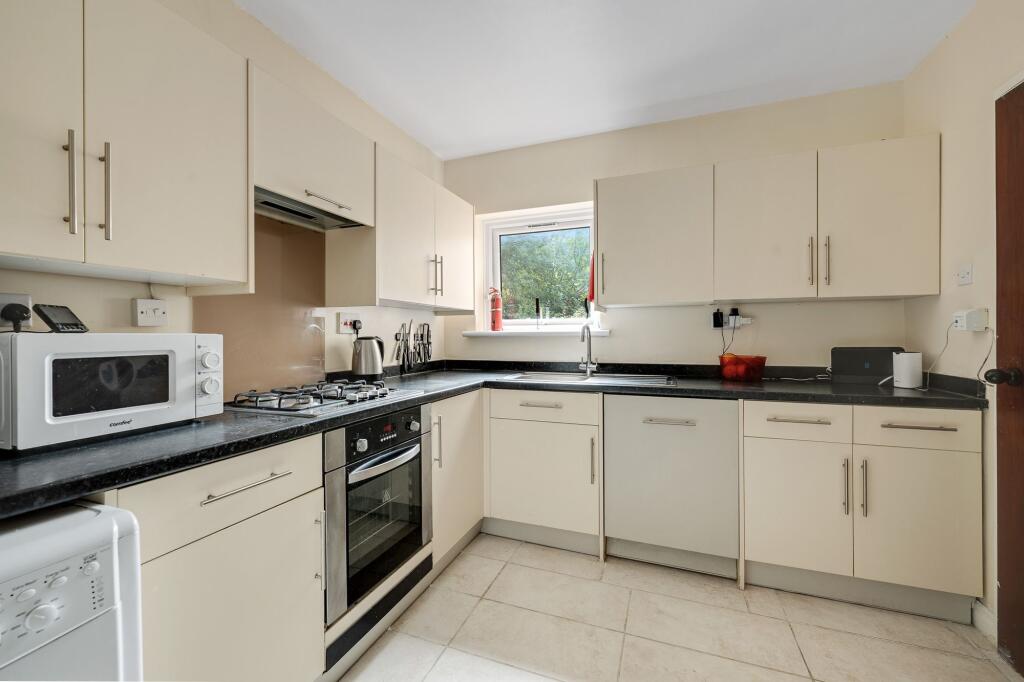 Apartment in London - View 4