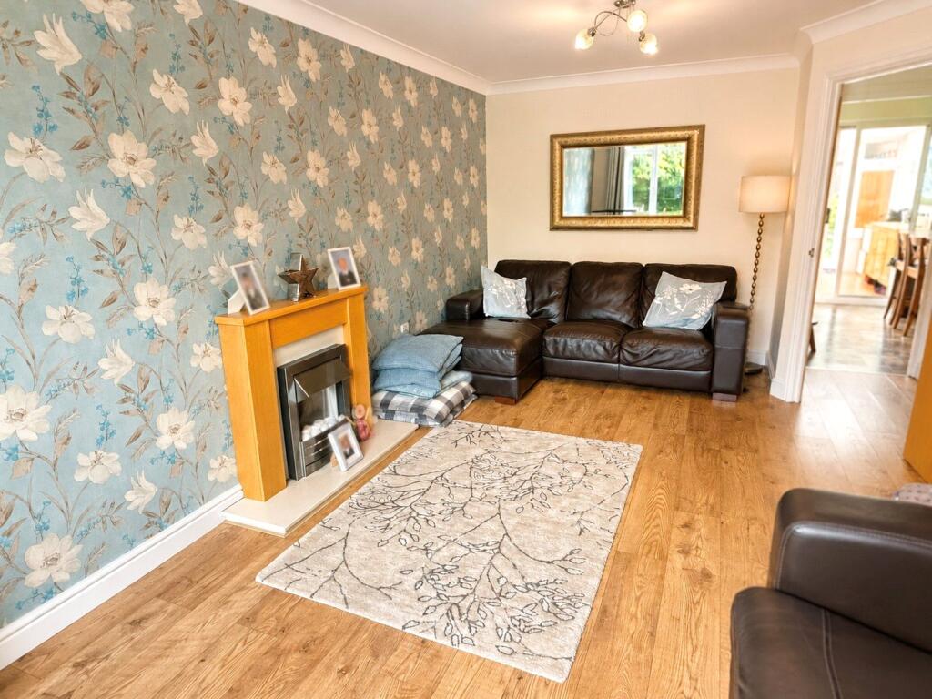 Thyme Avenue, Whiteley, Fareham, Hampshire, PO15 - View 3